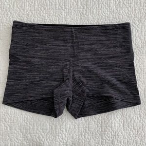 Lululemon hot yoga shorts